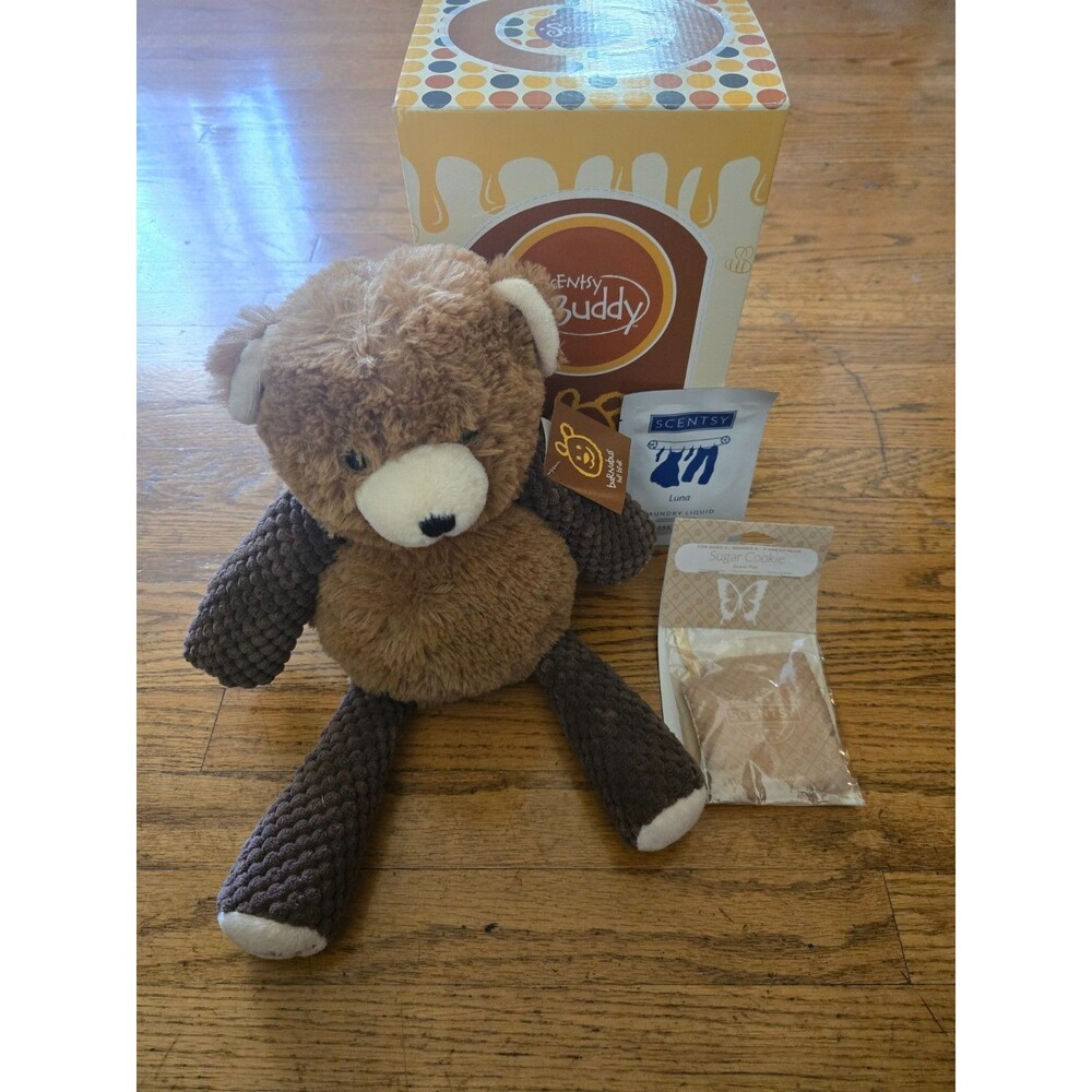 Scentsy Buddy 'Barnabus the Bear '- Retired - New in Box w/Tags